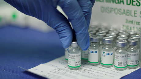 Argentina firma un contrato con Sinopharm y asegura la llegada de otras 3 millones de vacunas contra el covid-19