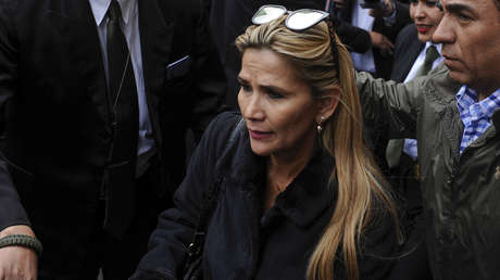VIDEOS: Trasladan a Jeanine Áñez a La Paz, donde se le tomará declaración por el caso del golpe de Estado de 2019