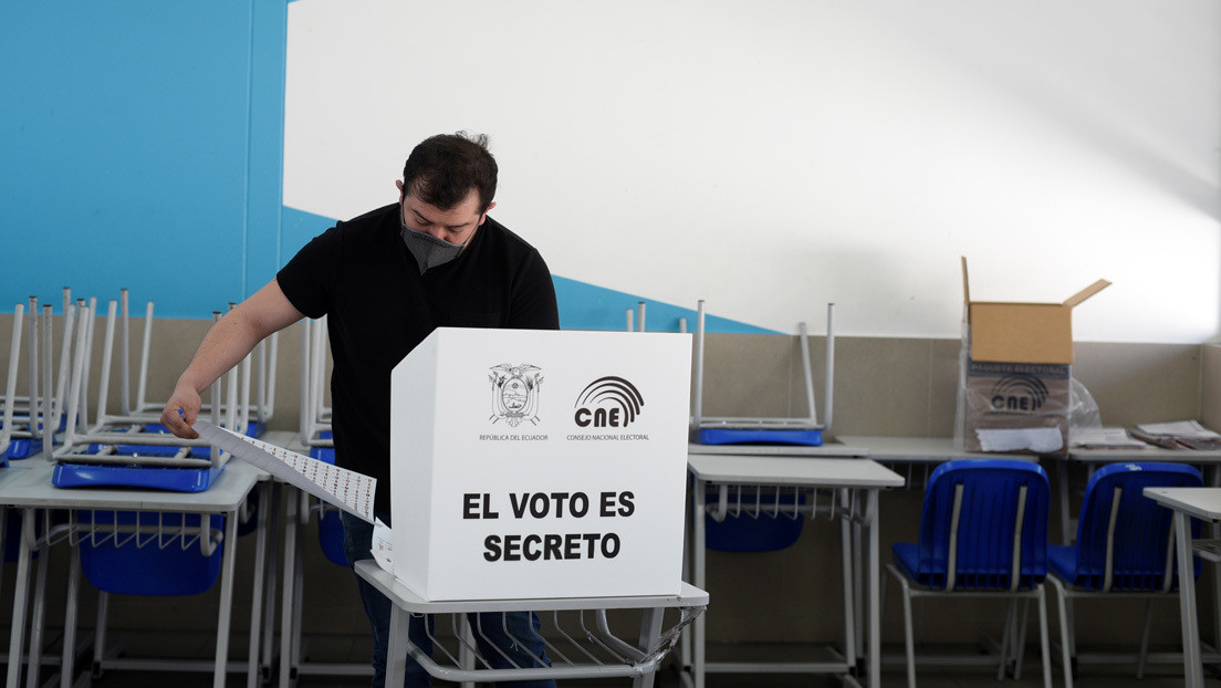 Superdomingo electoral en Suramérica: estos son los tres países que celebrarán comicios en medio de la pandemia (y el único que los aplaza)