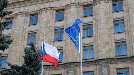 Rusia ve una "huella estadounidense" en la expulsión de sus diplomáticos de la República Checa