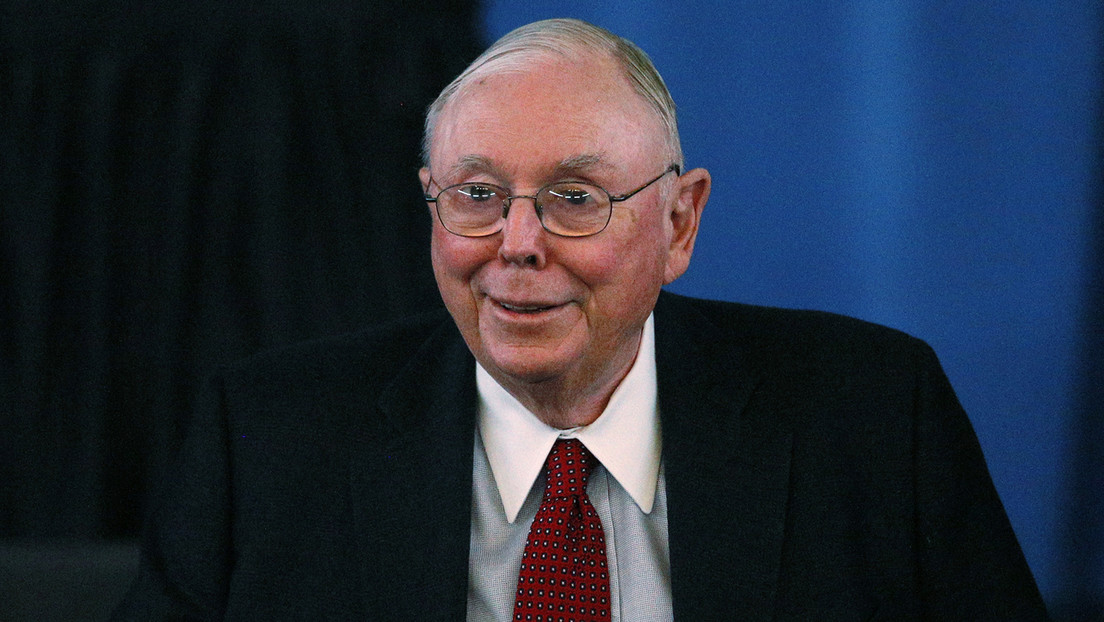 Warren Buffett’s right-hand man describes Bitcoin as “disgusting” and bad for civilization