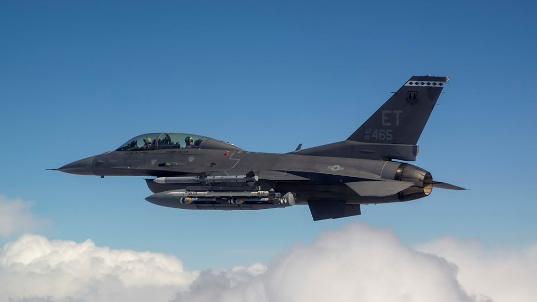 La Fuerza Aérea de EE.UU. termina las pruebas de municiones inteligentes en enjambre que actúan 'en colaboración'