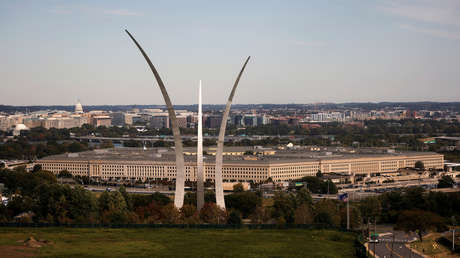 Ehemaliger Pentagon-Beamter, der Videos von UFOs durchgesickert hat, sagt, sie hätten die US-Atomfähigkeiten gestört.