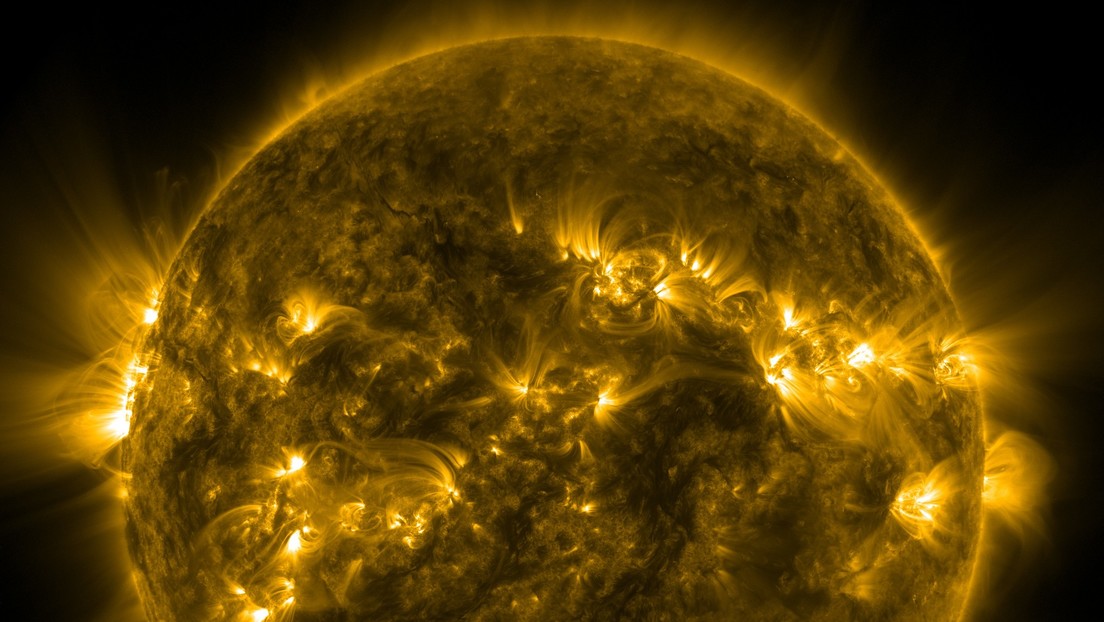 Científicos miden por primera vez con detalle el campo eléctrico del Sol gracias a una sonda de la NASA