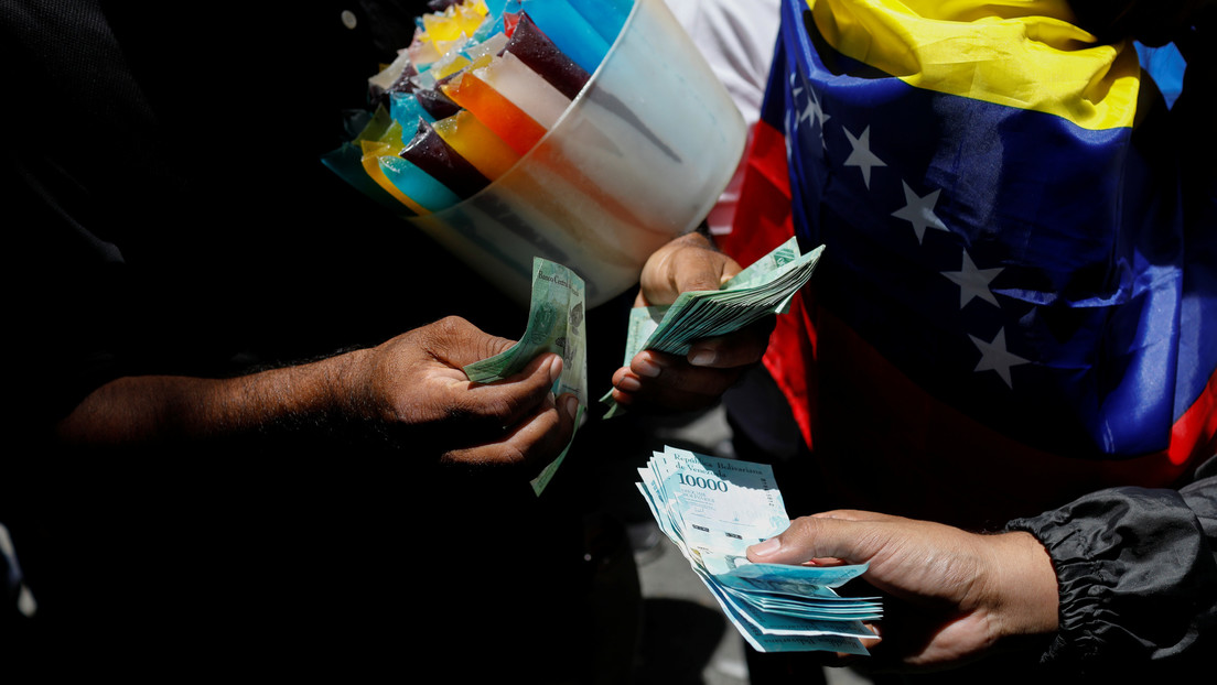 Dólar, menudeo y reconversión: las claves detrás de la implementación del Bolívar Digital en Venezuela