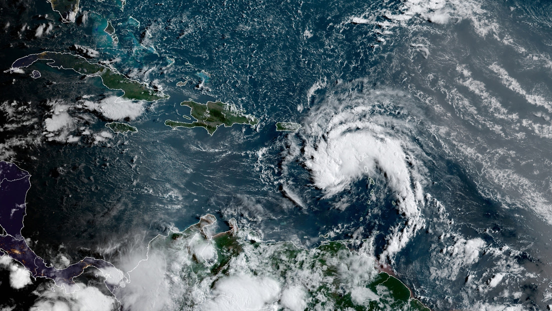 Se forma al sur de Puerto Rico la tormenta tropical Fred, que amenaza