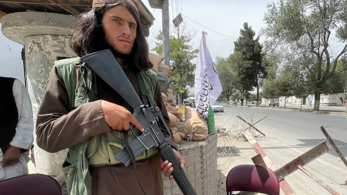 La Casa Blanca admite que una "cantidad considerable" de las armas estadounidenses en Afganistán están en manos de los talibanes