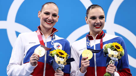 Las rusas Kolesnichenko y Romáshina ganan el oro en la final de dúos de natación artística en los JJ.OO. de Tokio