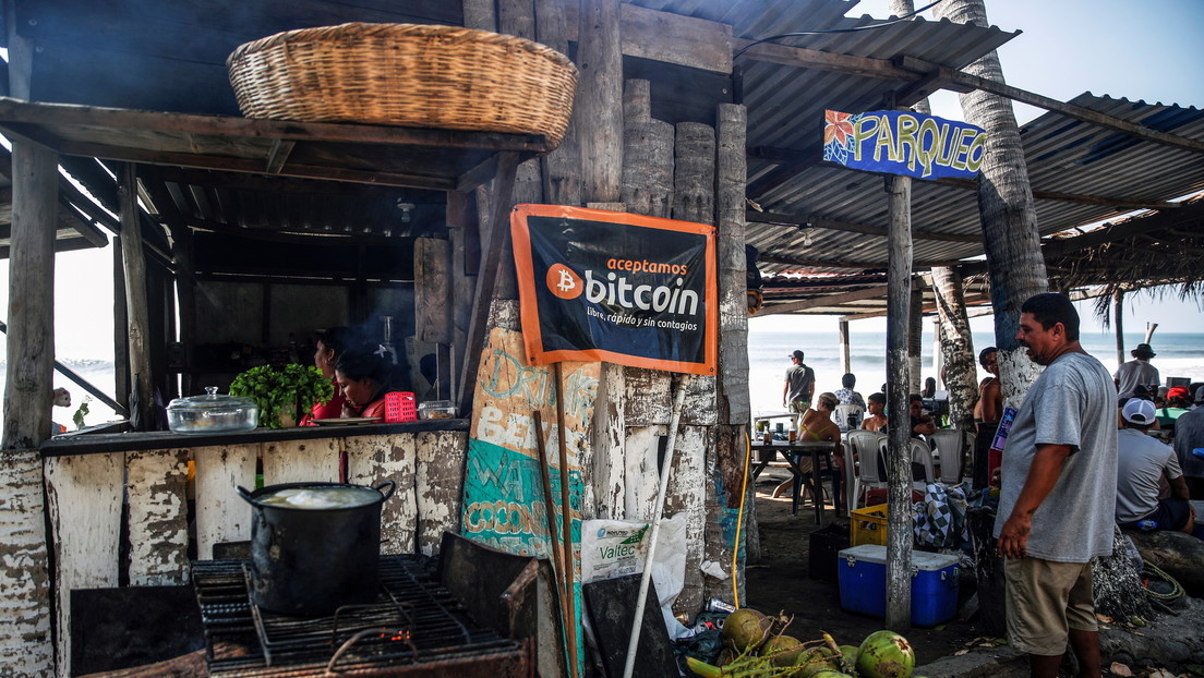 Bukele sin marcha atrás con el bitcóin: El Salvador se convierte en el primer país del mundo en adoptar la criptodivisa como moneda de curso legal