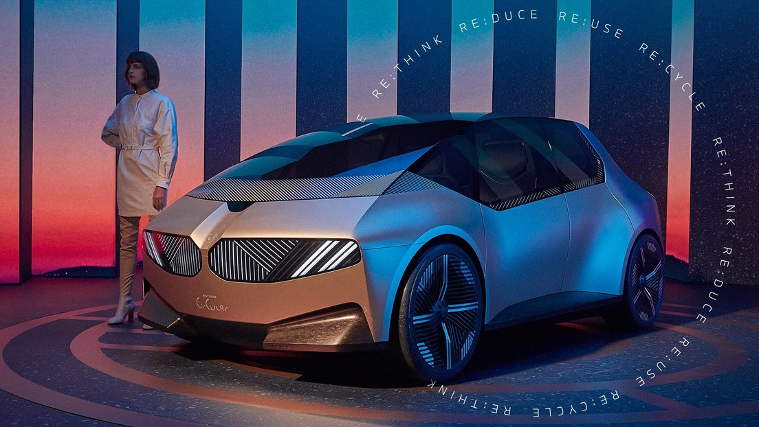 BMW presents the i Vision Circular, a “sustainable and luxury” eco-car, made from recycled materials (photos, video)