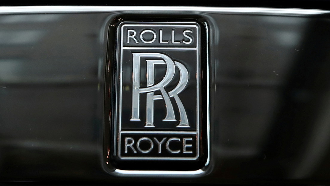 Rolls-Royce will only make electrically powered cars from 2030