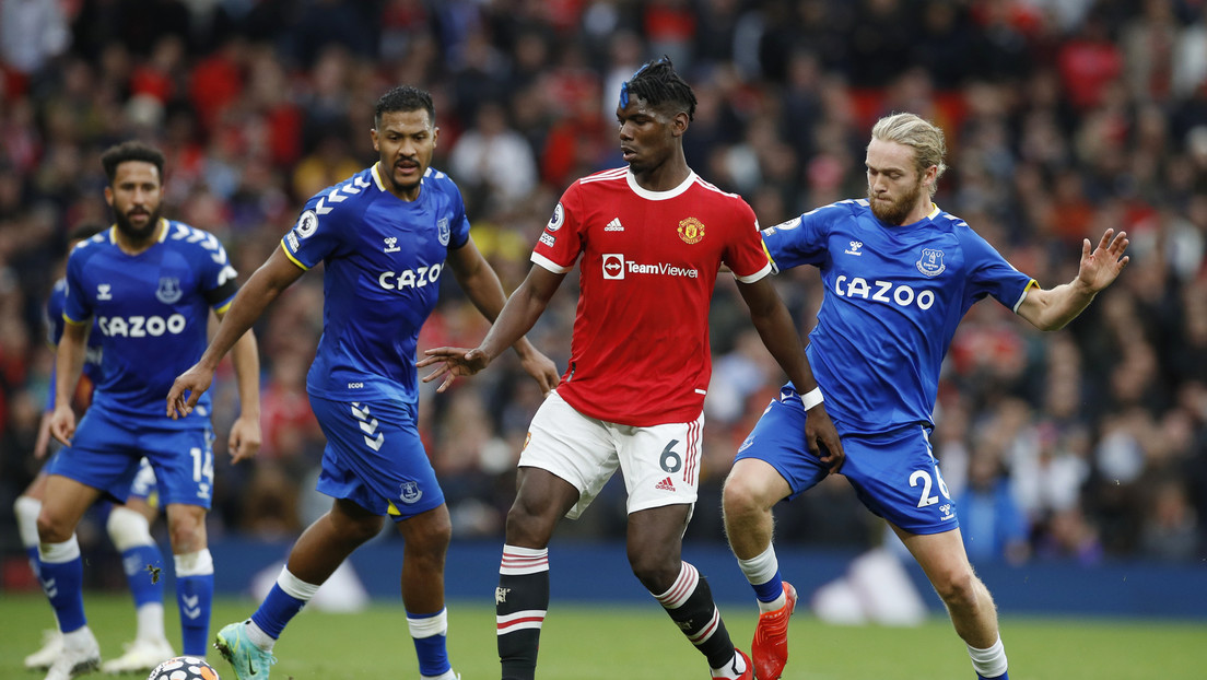 “He has a future in wrestling”: Paul Pogba knocks down Jerry Mina during a match with a powerful ‘wrench’ (video).