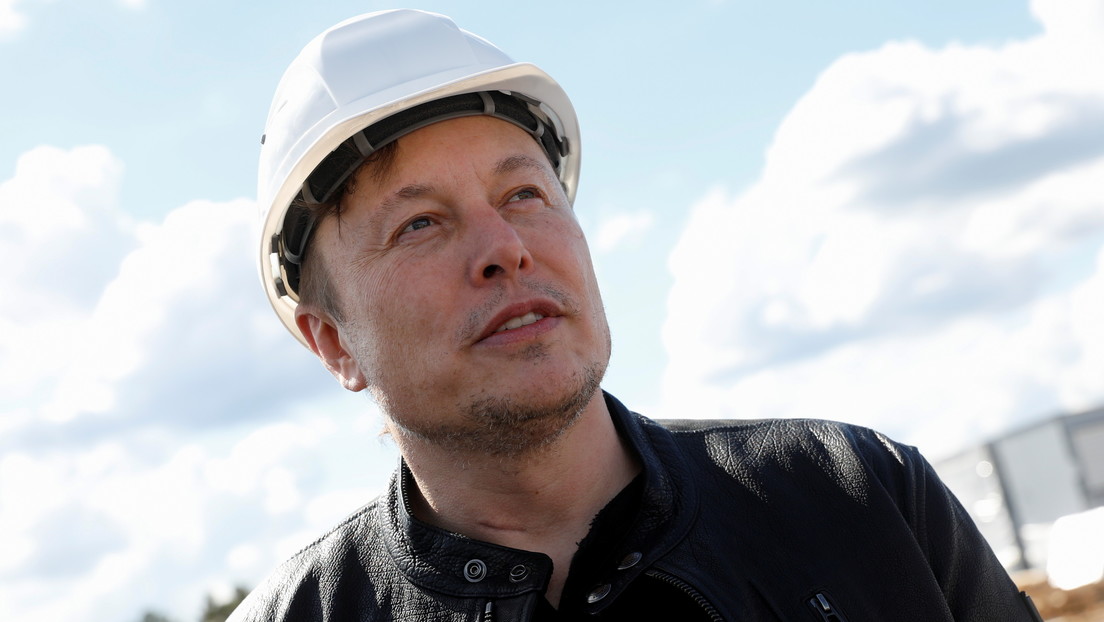 Elon Musk refuerza su liderazgo como el hombre más rico del mundo con 236.000 millones de dólares tras una venta de acciones de SpaceX