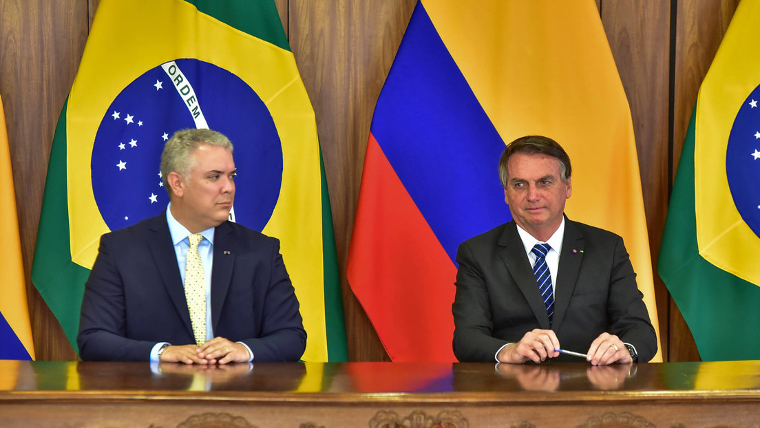 Bolsonaro and Duque sign joint declaration on the Amazon, ahead of the climate summit, after their meeting in Brazil