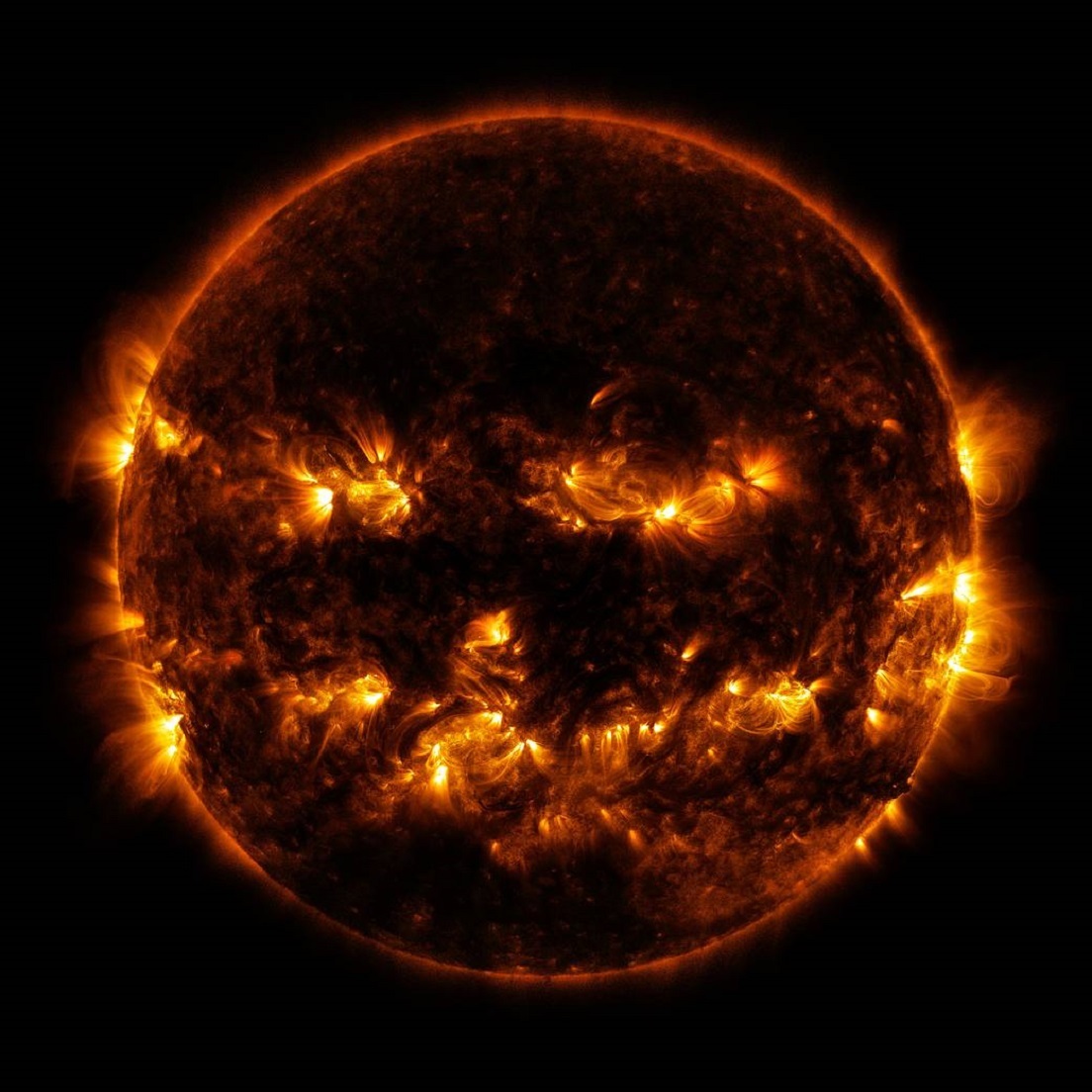 La NASA muestra la cara “terrorífica” del Sol 