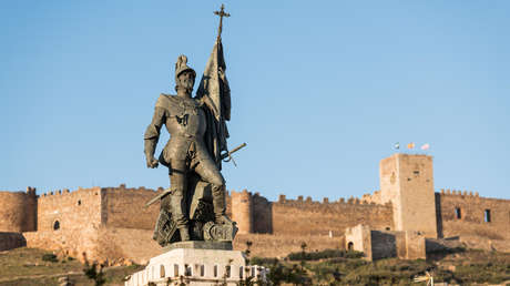 Vox plantea en el Congreso español que se realicen homenajes al conquistador Hernán Cortés y pide que México mejore su sepulcro