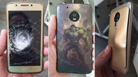 Un hombre se salva tras recibir un balazo que rebotó en su celular con funda de Hulk