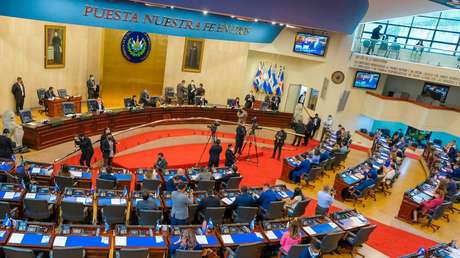 La Asamblea Legislativa de El Salvador rechaza la despenalización del aborto