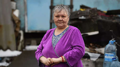 Une femme sibérienne, qui a vécu plus de 30 ans dans un conteneur métallique sans chauffage ni électricité, reçoit une nouvelle maison grâce à des blogueurs
