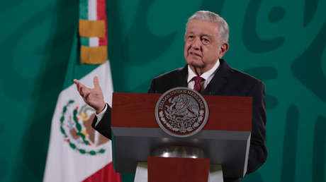"¿Cuánto le pagan a Vargas Llosa?": Las críticas de López Obrador al presidente de la Feria Internacional del Libro de Guadalajara