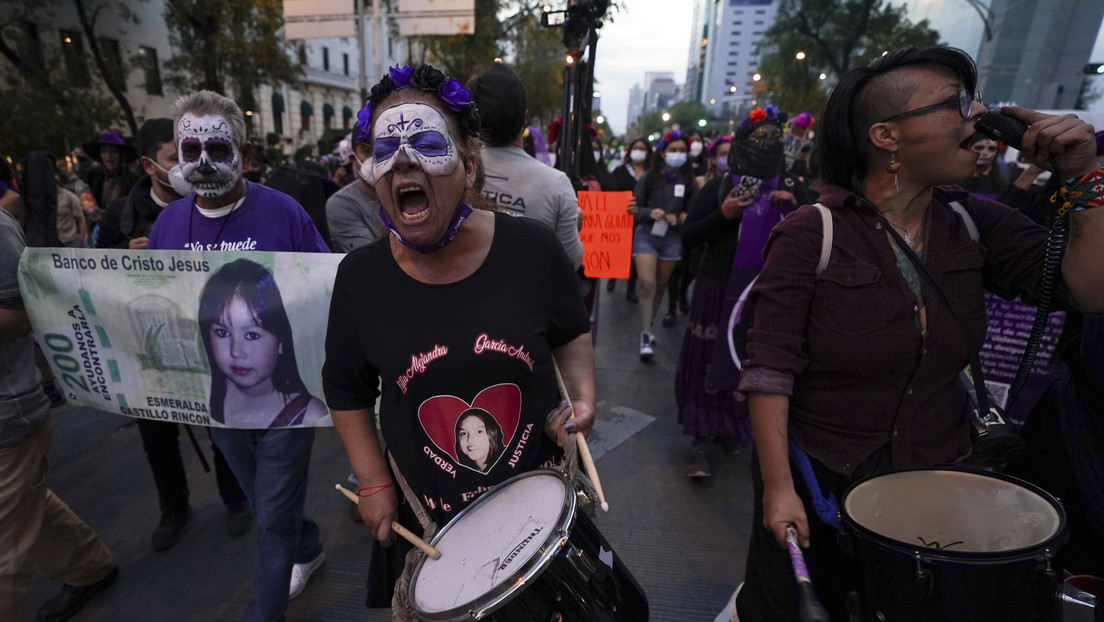 La marcha de 'Día de Muertas' denuncia asesinatos y desapariciones de mujeres en México