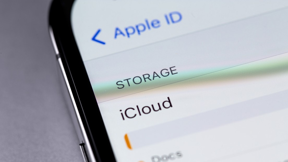 Apple will let users leave their photos, messages, and notes on iCloud to people they trust when they pass away