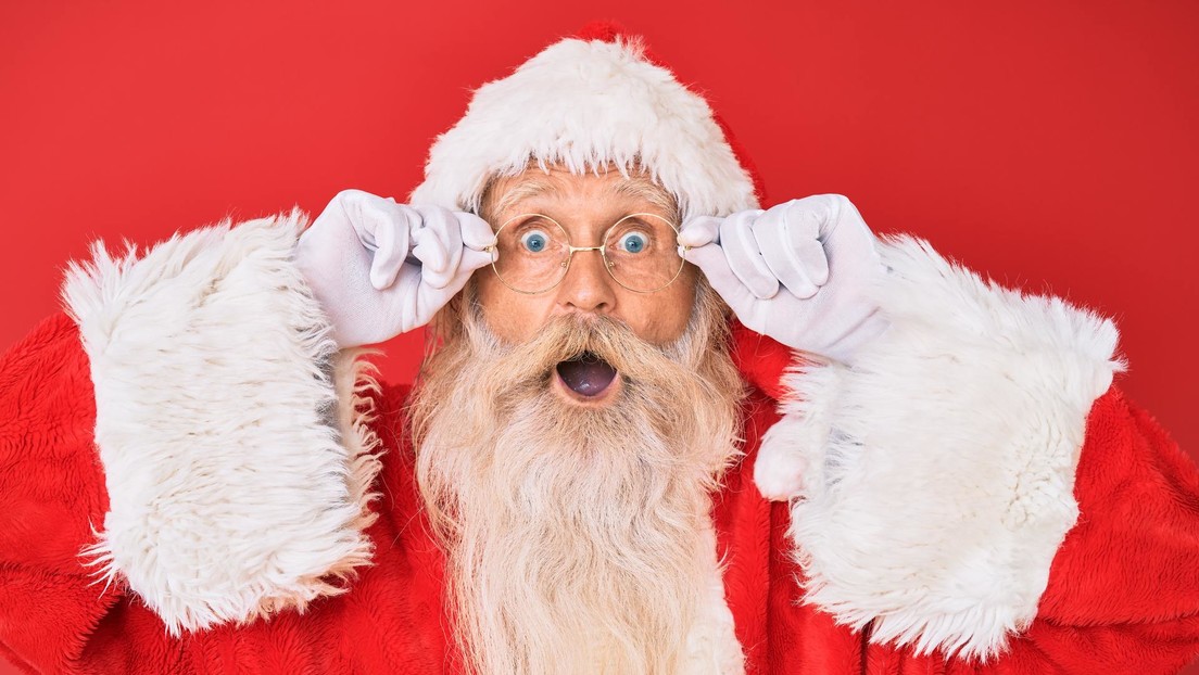 'Cuando Harry encontró a Santa': El servicio postal noruego lanza un comercial con un Papá Noel homosexual