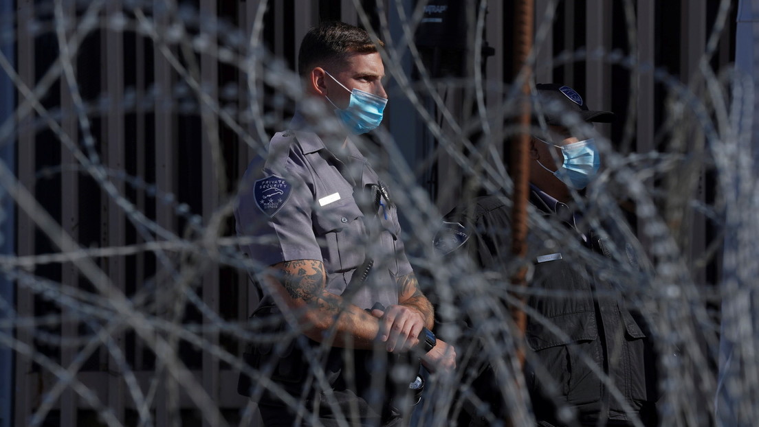 Subsecretaría de Salud de México considera el cierre de fronteras y la restricción de viajes como "medidas poco útiles" contra la cepa Ómicron