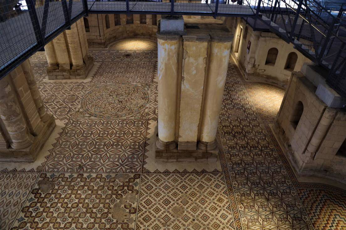 Mosaico del palacio de Hisham tras cinco años de restauración, Jericó, Palestina.