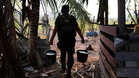 Hombres armados atacan una comunidad de campesinos en la Amazonía brasileña mientras una delegación asiste a la COP26