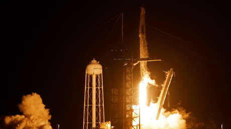 VIDEO: La tripulación de SpaceX Crew-3 despega rumbo a la EEI a bordo de un cohete Falcon 9