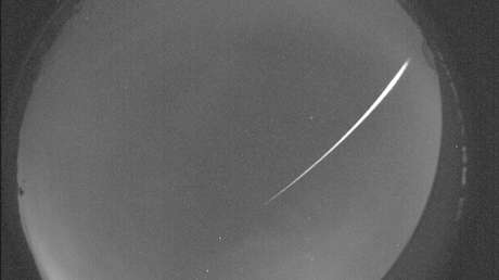FOTOS: Captan una resplandeciente bola de fuego cruzar el cielo al sureste de EE.UU.
