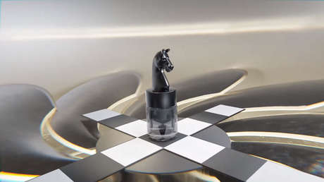 Rusia lanza un perfume «de quinta generación» en la presentación de su caza Checkmate en Dubái (VIDEO)