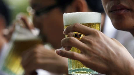 Las autoridades chinas advierten que los compañeros de bebida serán responsables de los delitos de quienes consumieron alcohol con ellos