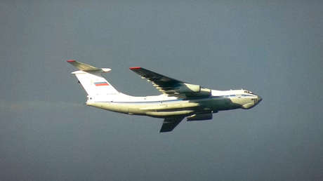 VIDEO: Los veteranos aviones de transporte rusos IL-76 realizan prácticas de ataques a tierra