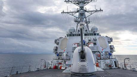 El destructor de misiles guiados Arleigh Burke de EE.UU. se dirige al mar Negro pese a las advertencias de Rusia
