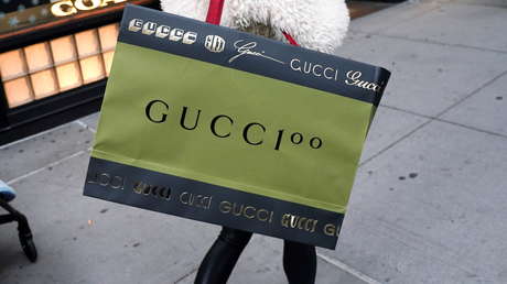 Ofrecen 30 prendas de Gucci a precio regalado (pero para conseguirlos deberán ‘jugar a la búsqueda del tesoro’)