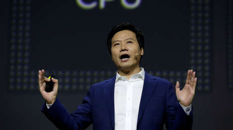 Xiaomi reta a Tesla y lanzará su primera planta de autos eléctricos cerca de Pekín