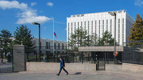 Embajador ruso en EE.UU.: «Se desbarató el ‘castillo de naipes’ de la injerencia rusa en las elecciones, pero las sanciones se mantienen»