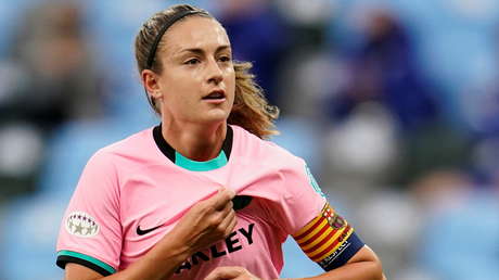 La española Alexia Putellas, capitana del F.C. Barcelona, gana el Balón de Oro femenino