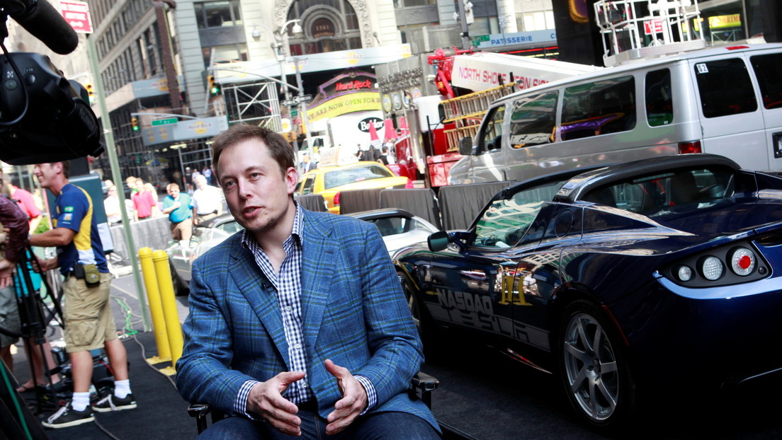 They pay $ 7,753 for a test in which Elon Musk, then a professor at the University of Pennsylvania, condemned the word 'shit'
