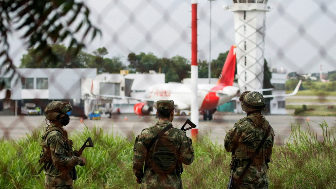 La Policía de Colombia afirma que las explosiones en el aeropuerto de Cúcuta podrían atribuirse al ELN y las disidencias de las FARC