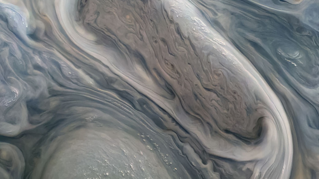 La missione Juno della NASA cattura immagini straordinarie di Giove e "Selvaggio" La voce di Ganimede