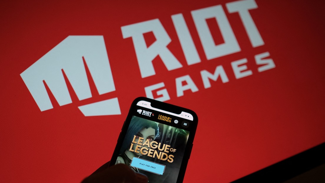 El editor de 'League of Legends' acuerda pagar 100 millones de dólares en una demanda por discriminación de género y acoso sexual