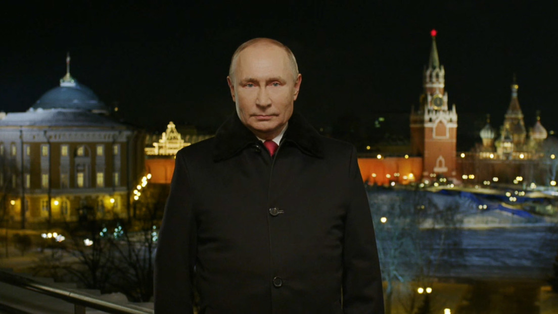 Vladimir Putin greets the Russian people 2022 with his traditional New Year message (video).