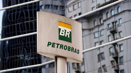 Jair Bolsonaro anuncia una reducción del precio de los combustibles en Brasil, que este año se dispararon