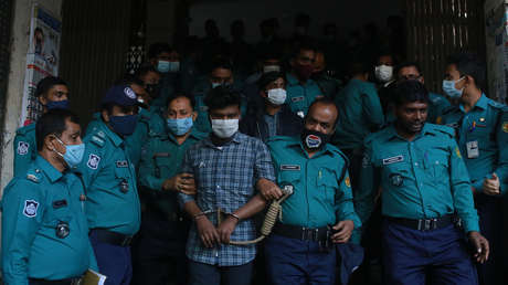 Condenan a muerte a 20 personas por el brutal asesinato a golpes de un estudiante en Bangladés