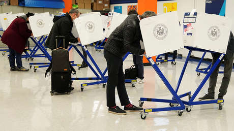 Nueva York permitirá votar en las elecciones locales a los residentes que no sean ciudadanos estadounidenses
