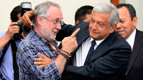 Un columnista mexicano compara a López Obrador con Hitler, las redes estallan por el exabrupto y el presidente responde