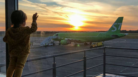 "El futuro de la aviación ecológica": S7 se convierte en la primera aerolínea rusa en realizar un vuelo con biocombustible